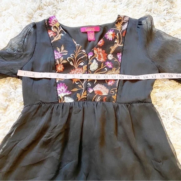 Catherine MaLandrino | Black Sheer Embroidered Bell Sleeve Blouse Size Medium - Picture 11 of 11